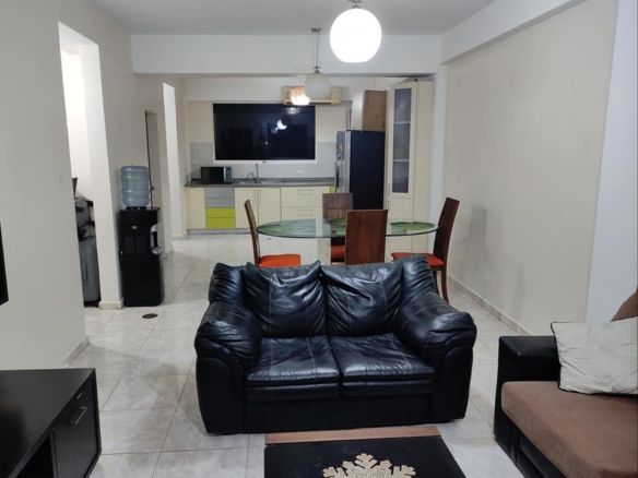 Apartamento Amoblado 137 M 2 , 3 Cuartos , 3 Baños