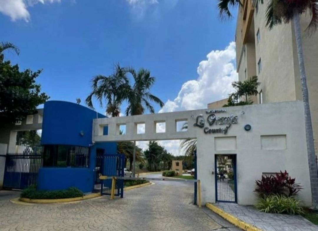 Venta Bello apto Resd La Granja Country Naguanagua