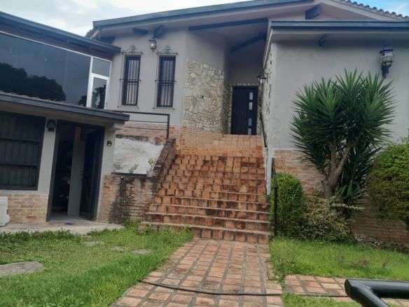 Se Vende Quinta en La Unión – El Hatillo