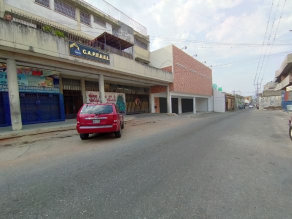 Anexo tipo estudio. Alquiler Av. 20