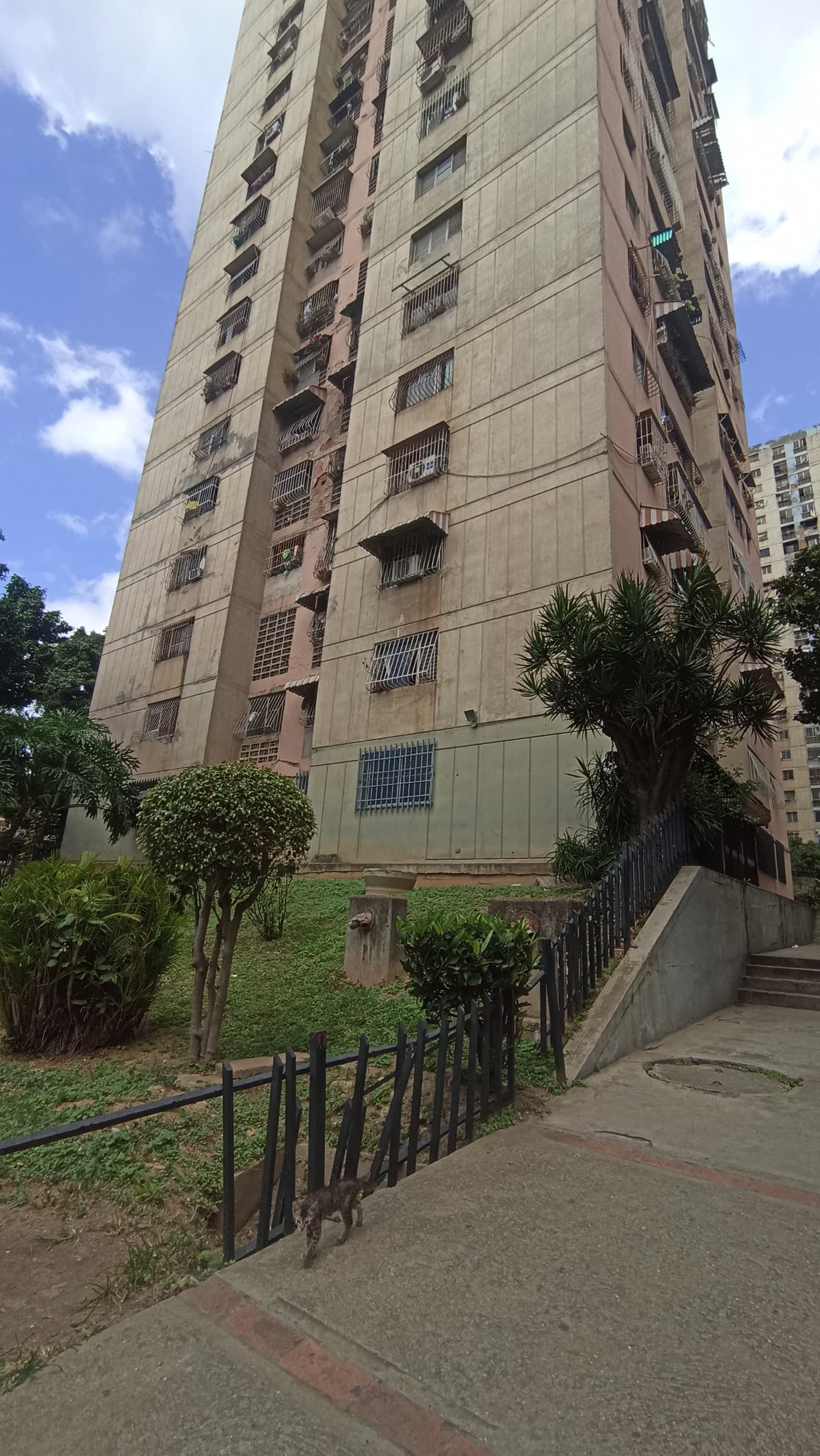 WhatsApp Image 2025-08-01 at 11.25.58 AM Venta oportunidad Apartamento actual El Valle Caracas