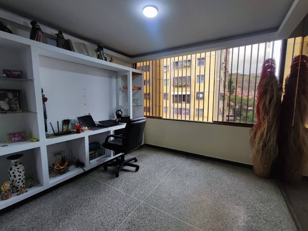 WhatsApp Image 2025-08-11 at 10.02.21 AM (2) Venta oportunidad Apartamento actual El Valle Caracas