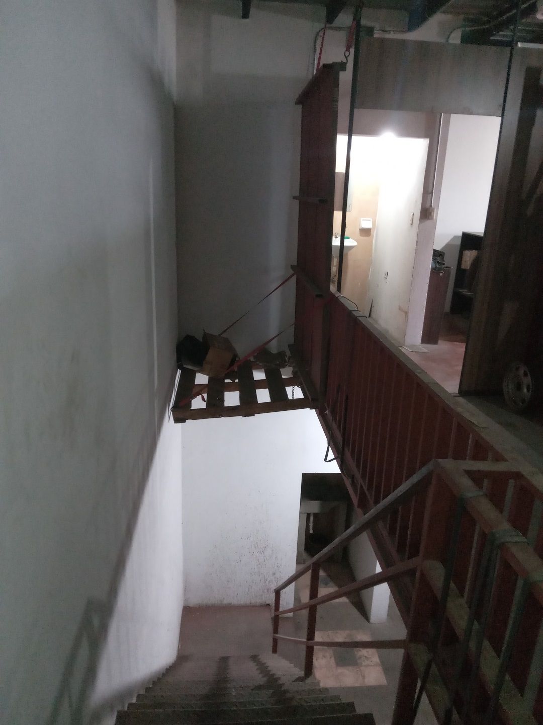 LOCAL COMERCIAL AV FUERZAS ARMADAS