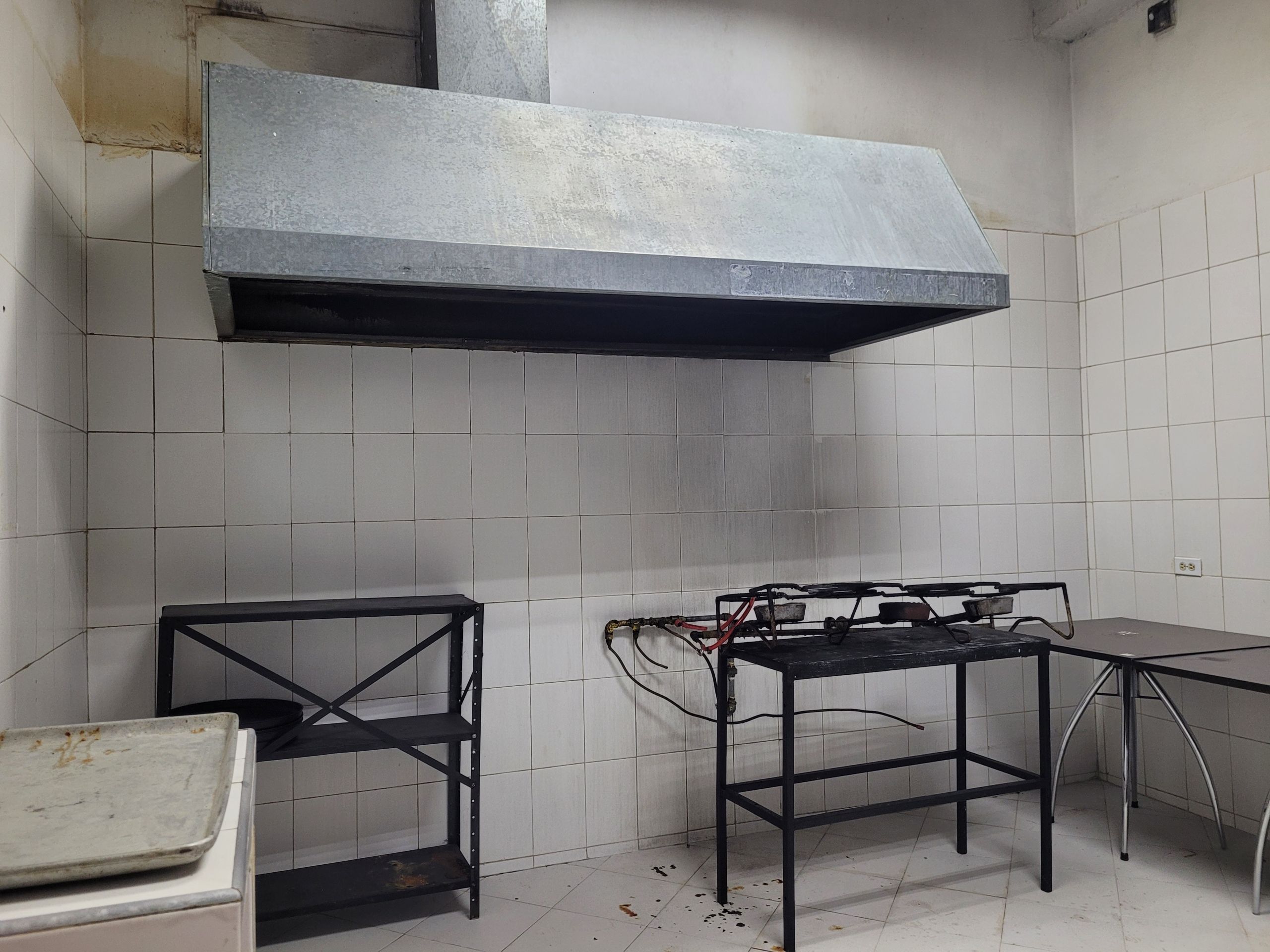 20250714_124047 Local en venta C.C. Cristal Naguanagua Carabobo