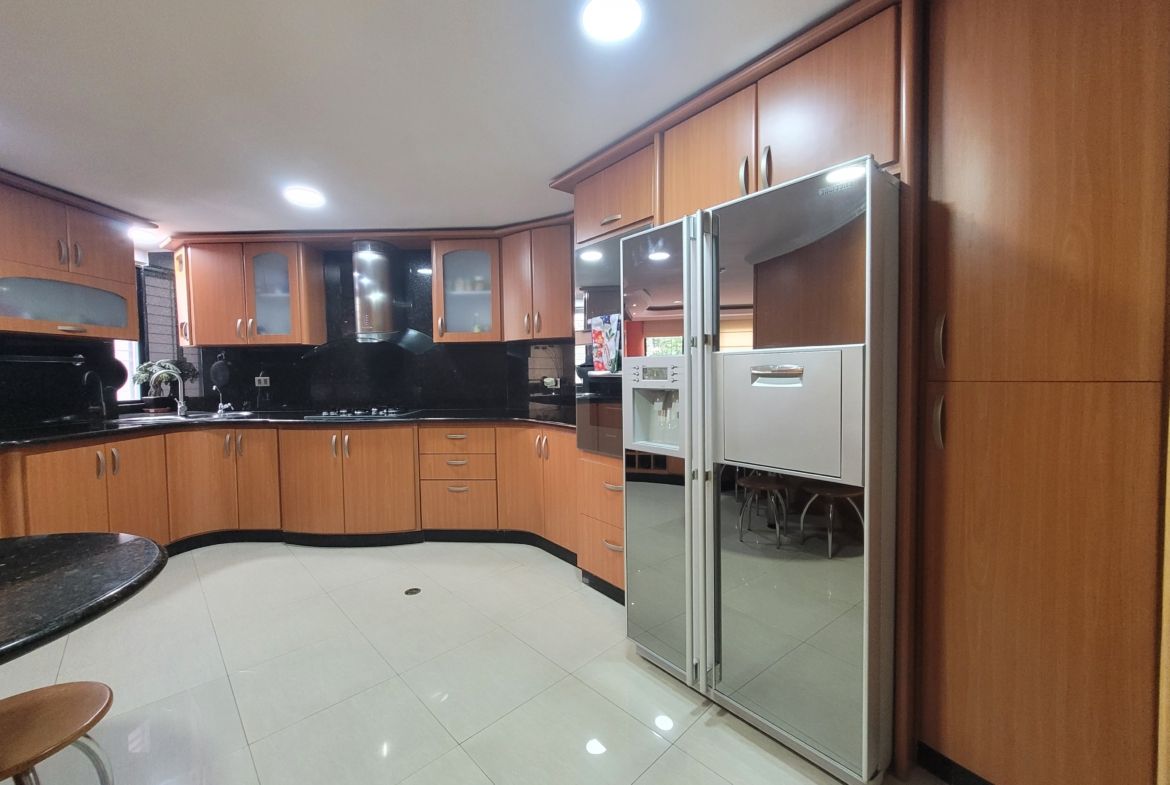 Apartamento en venta Urb. Valles de Camoruco