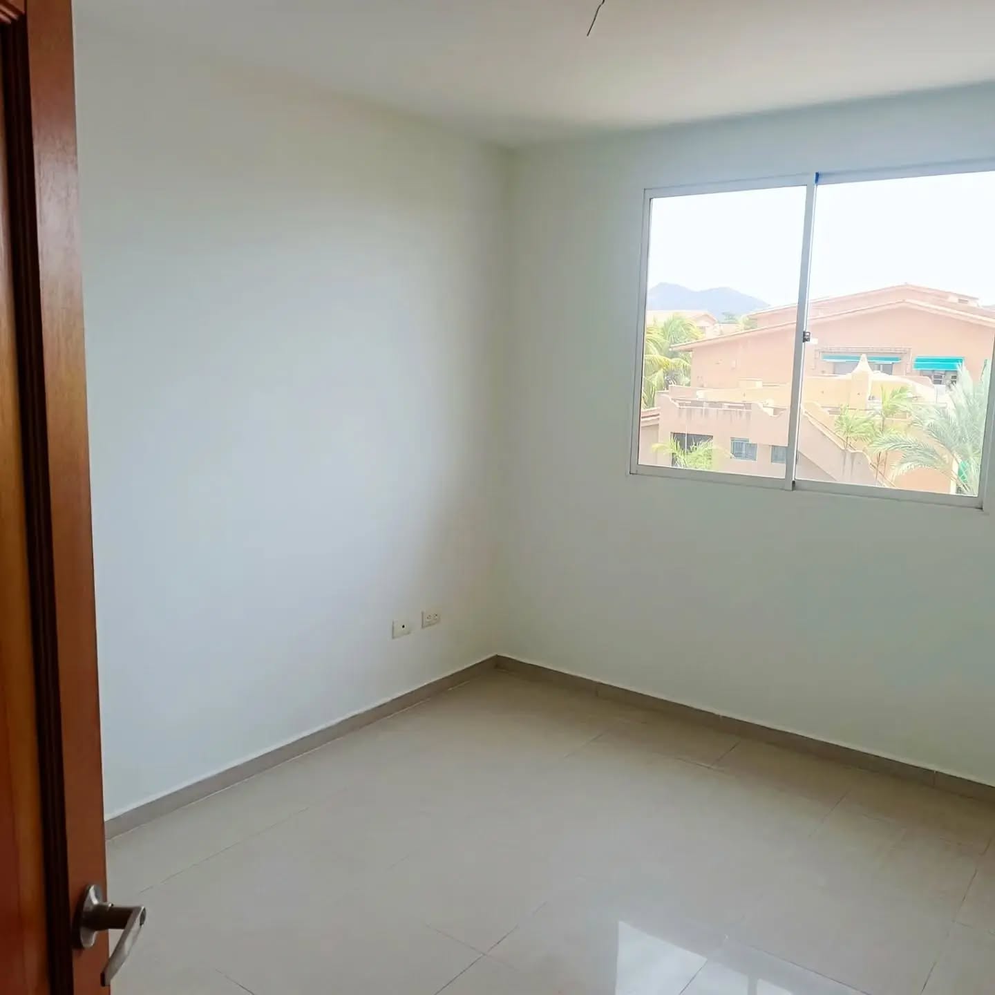En venta apartamento en C.R Esturion, complejo Turistico el Morro, Puerto La Cruz