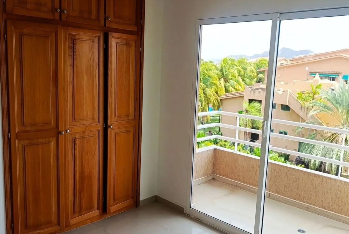 En venta apartamento en C.R Esturion, complejo Turistico el Morro, Puerto La Cruz