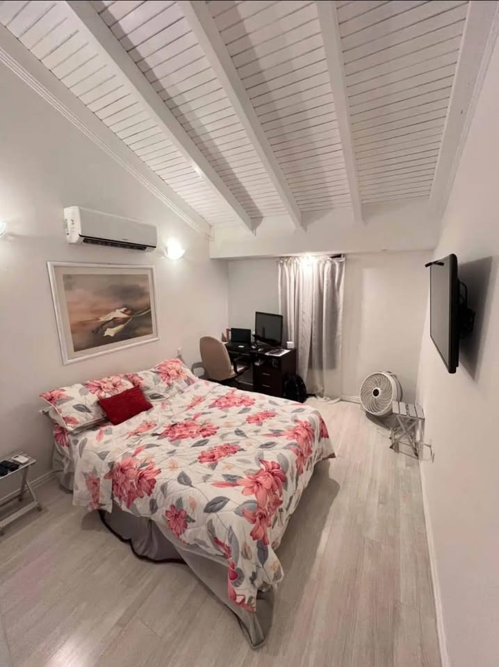 764036677_28087454557538105_925819201434080256_n En alquiler Casa Bote, En casas bote B