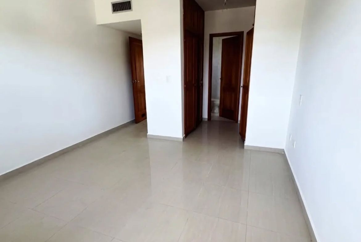 En venta apartamento en C.R Esturion, complejo Turistico el Morro, Puerto La Cruz