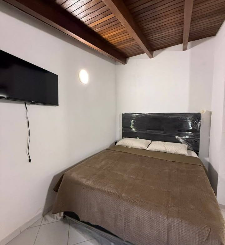 770584809_28087499174200310_6902780184568830590_n Se ofrece en alquiler Casa Bote