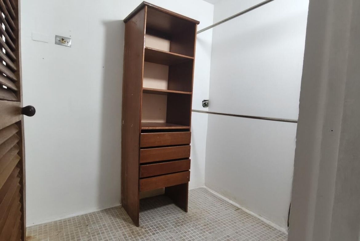 Alquiler de apartamento en Puerto La Cruz. C.R Brisazul