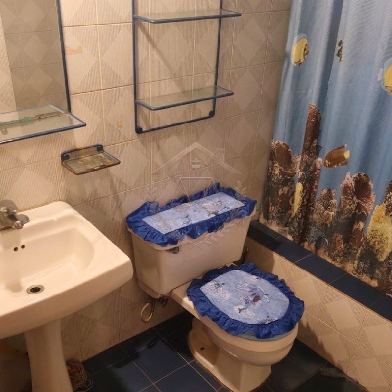 En venta casa en Puerto La Cruz, C.R Cantaclaro
