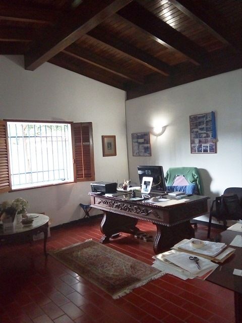 CASA EN VENTA EN CALLE CERRADA, URB. PRADOS DEL ESTE